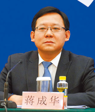 大陆商务部条法司副司长蒋成华28日出席人大常委会记者会,说明《台湾