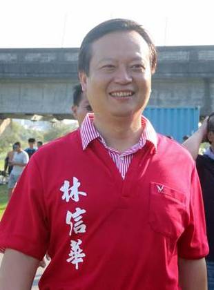 林信華(51歲、無黨籍宜蘭縣長參選人)