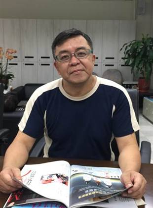 廖維士(55歲,文史工作者)