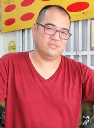 劉俊良(34歲,滷味店店長)