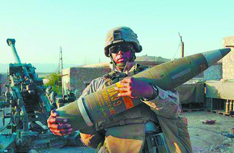 美國推動對台軍售改為逐案軍售,我第一筆訂單擬買精準炮彈。圖為美國M982 Excalibur精準炮彈。(取自美國陸軍網站)