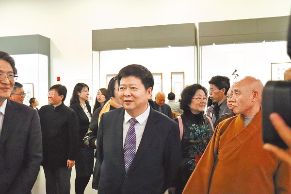 大陸國台辦副主任龍明彪20日出席兩岸佛教文化書法展。(記者呂佳蓉攝)