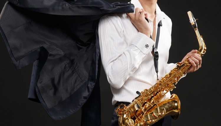 留法薩克斯風音樂家李宗澤曾獲得「法國國立聖摩爾音樂院」、「法國國立皮托音樂院」、「法國國立聖日爾曼昂萊音樂院」及「法國國立塞爾吉-蓬圖瓦茲音樂院」之最高演奏文憑。（杜宜諳攝）
