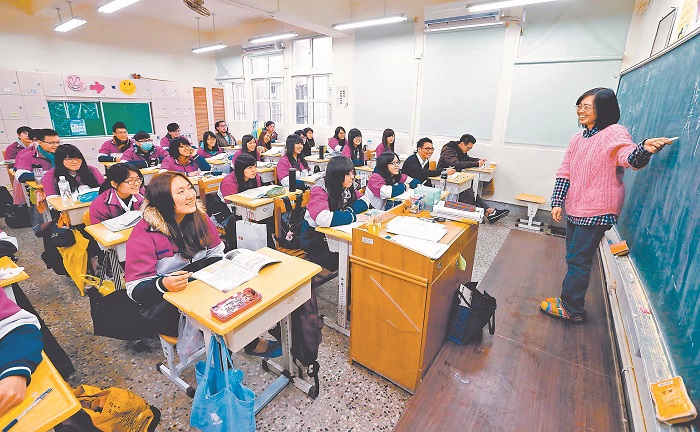 教團認為將影響62萬學子的受教權,圖為高中生上課情形。(本報資料照片)