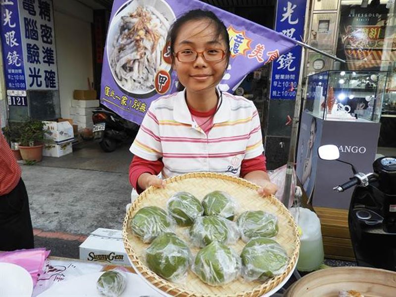 台中 濃濃古早味傳統草仔粿讓人口頰留香 翻爆 翻報