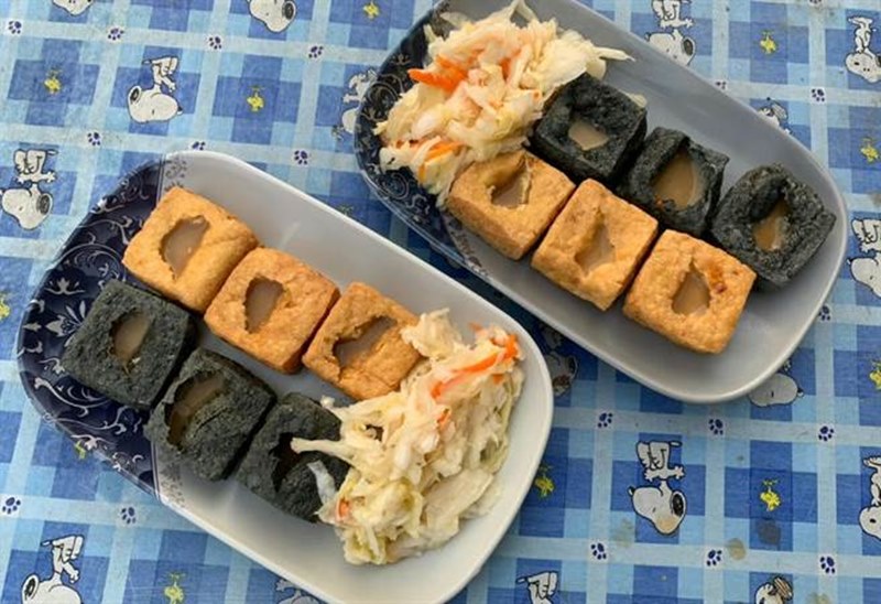彰化二林三木臭豆腐有特色又很美味。(鐘武達攝)