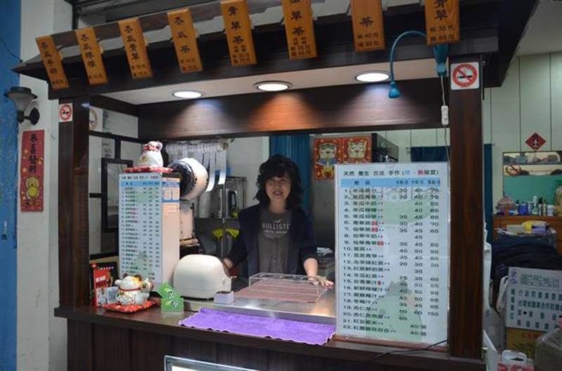 亞伯冬瓜茶不只冬瓜茶好喝,其他飲品也都相當令人驚豔。(賴佑維攝)