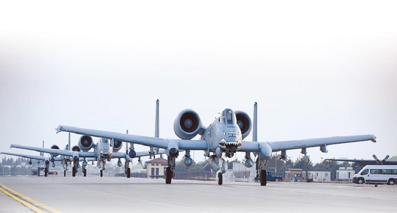 3架美國空軍A-10 Thunderbolt IIs在土耳其空軍基地滑行。(取自美國空軍官網)