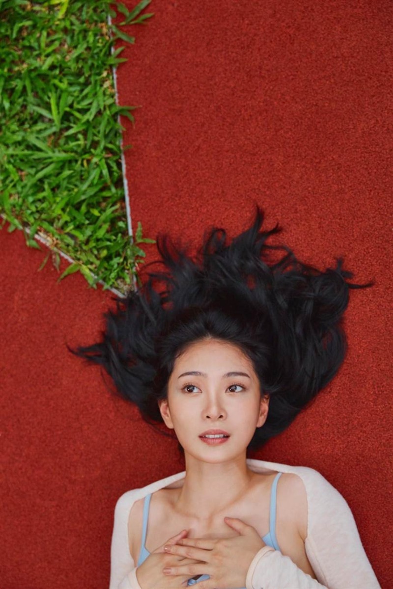 為李亦捷掌鏡的人,就是她的攝影師男朋友。