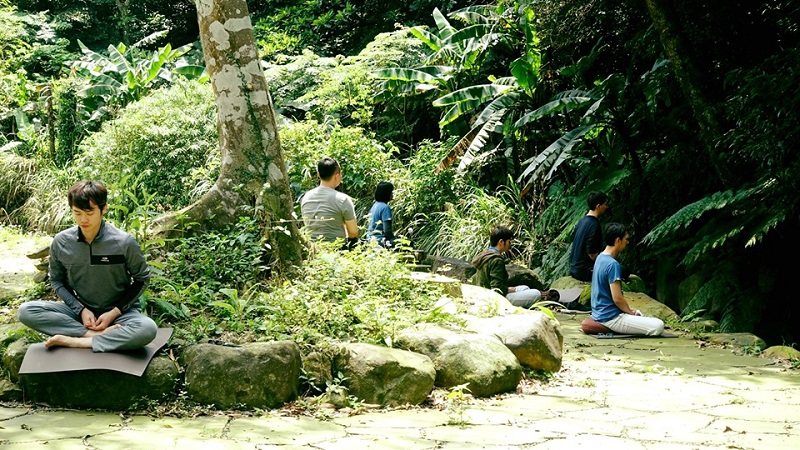 禪坐 (圖/法鼓山)