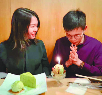 設計師蔡澤宇(右)和李思蓓奪下設計冠軍。 (取自新浪微博@遇見千島湖)