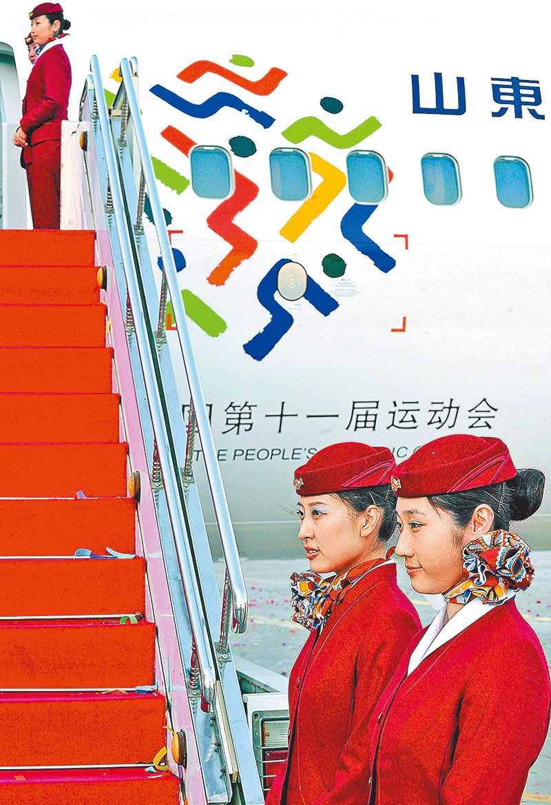 山東航空公司台灣分公司在台北揭牌。 (新華社資料照片)