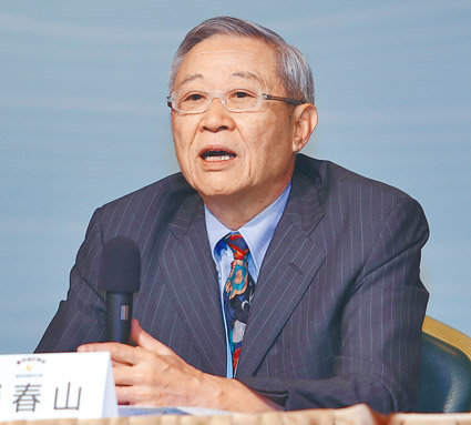 淡大大陸研究所榮譽教授趙春山。(本報系記者季志翔攝)