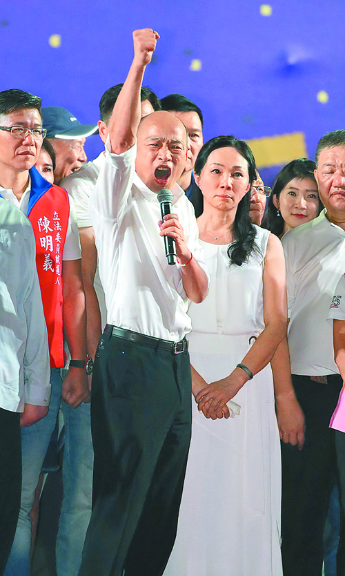 國民黨總統參選人韓國瑜2019年9月8日在新北市舉辦大型的造勢大會,超過30萬的民眾擠滿了二重疏洪道公園。(本報系資料照片)