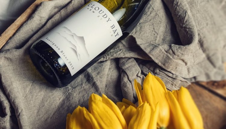 2019年份的白蘇維濃白酒，蘊含花朵於果園綻放的香氣
