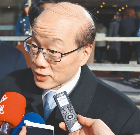 11月18日,大陸國台辦主任劉結一表示,對於陸委會和民航局表示,沒有拒絕陸籍航空申請台胞春節返鄉加班機,劉結一表示,「我希望他們說到做到!」(記者藍孝威攝)