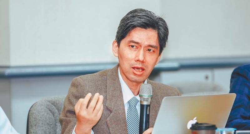▲台灣大學政治系教授左正東。(記者林誌鈺攝)