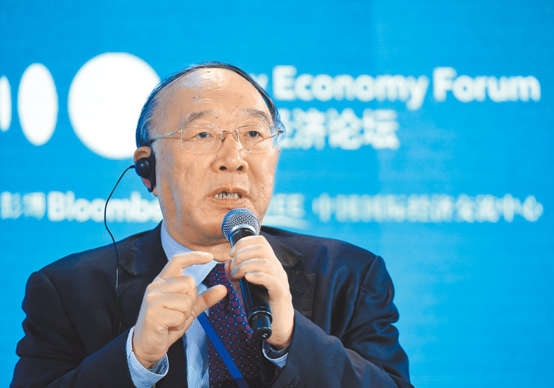 中國國際經濟交流中心副理事長黃奇帆。(中新社資料照片)