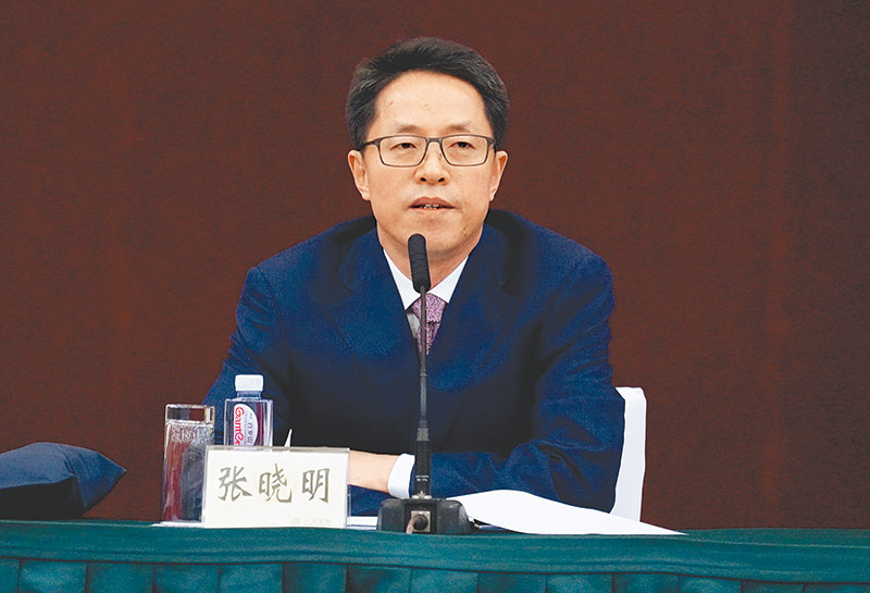 ▲原港澳辦主任張曉明遭降為副主任。(中新社資料照片)