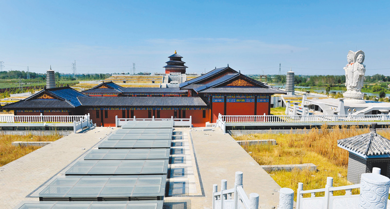 武漢農村現豪華墓地,占地400逾畝,建築還仿造北京天壇、南海觀音等著名景點。(中新社資料照片)