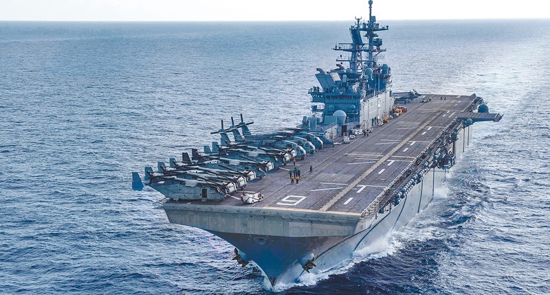 美軍兩棲攻擊艦「美利堅號」3月曾在南海演練。(取自美國海軍官網)
