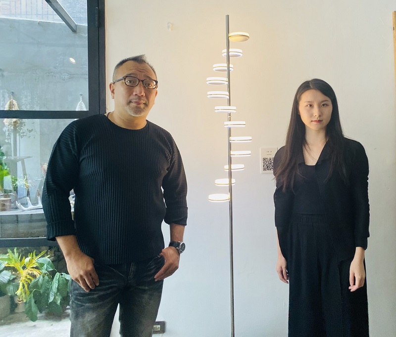 EMspec產品設計師江志豪(左)、周筱涵(右)
