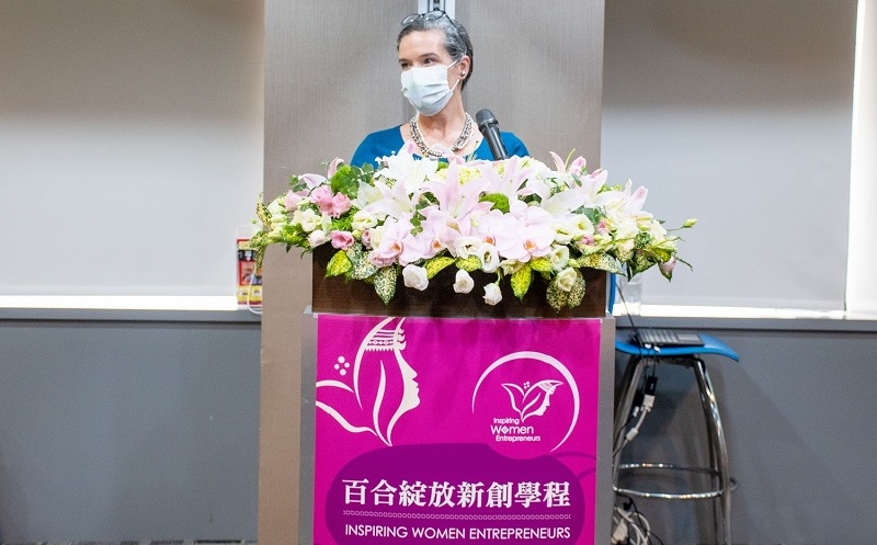 美國在台協會(AIT)處長孫曉雅(Sandra Oudkirk)