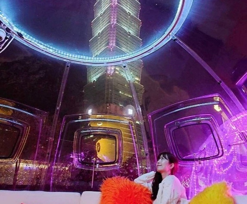 Babylon號稱全台最美高空露天酒吧的巴比倫空中花園,信義區唯一360度環景sky bistro 。