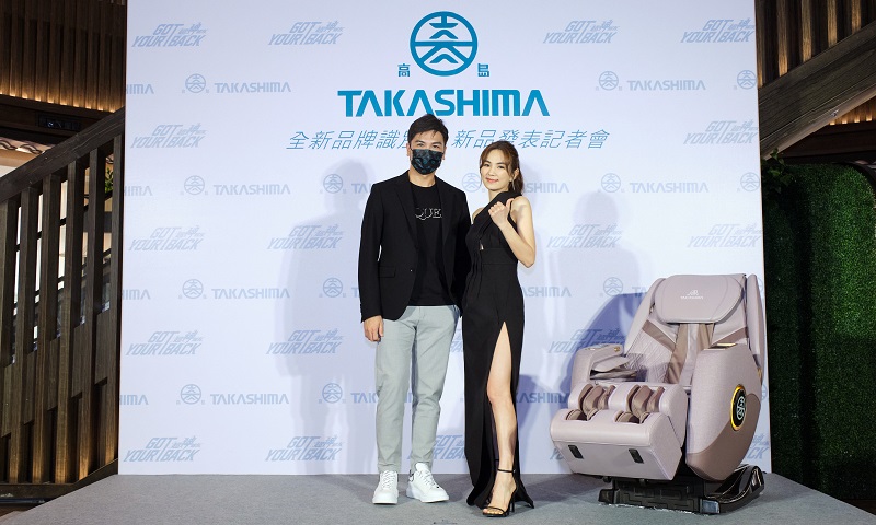 TAKASHIMA高島楊竣文總經理與年度代言人Ella陳嘉樺合影