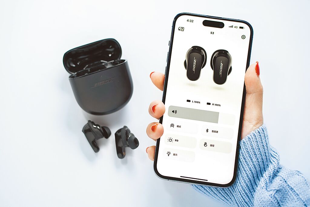 Bose QuietComfort消噪耳塞 II向來注重音質與音效,可利用APP中調整不同的模式。(石智中攝)